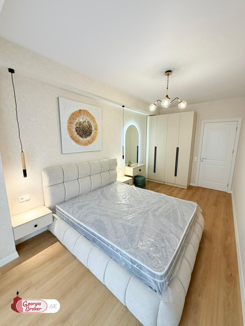 nearly repaired 3-room apartment for sale